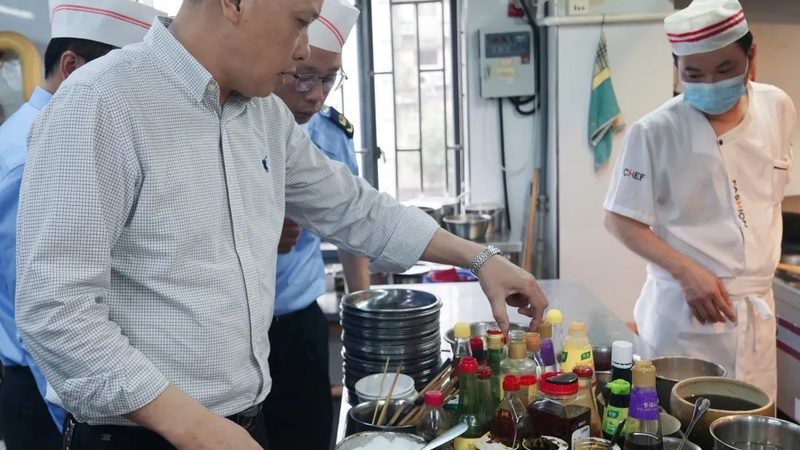 四川网红膨化食品代工：揭秘背后的产业生态**
