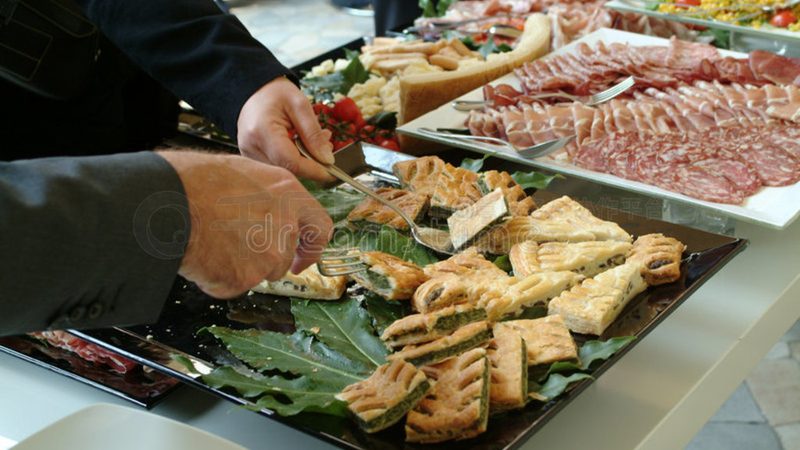上海火锅底料进口品牌性价比解析：如何挑选优质底料